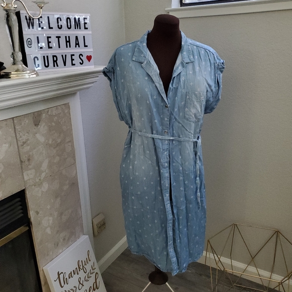 Maurices Dresses & Skirts - MAURICES DENIM BUTTON UP DRESS SIZE XL